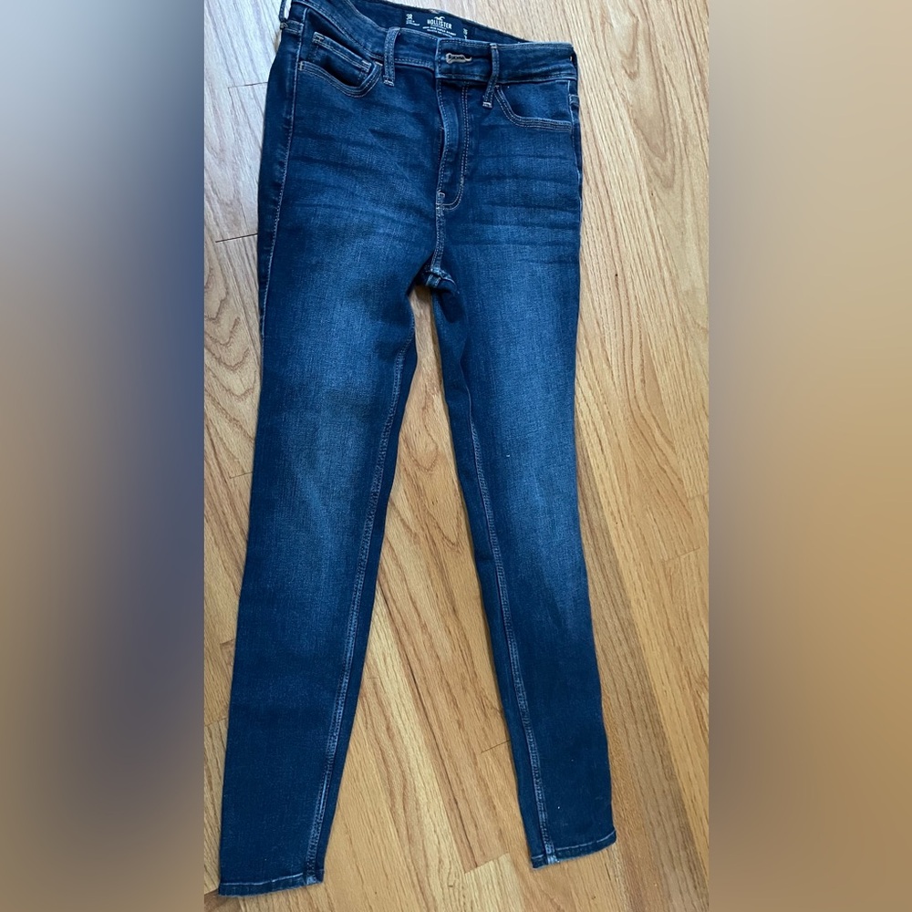 Hollister jeans size 3R W26 L28